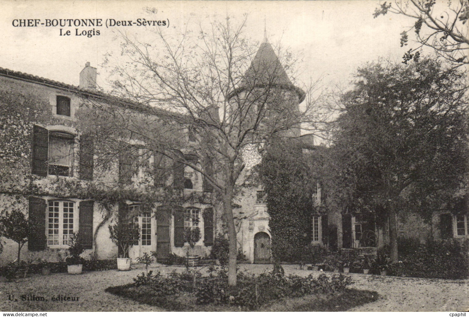 CPA Chef Boutonne Le logis