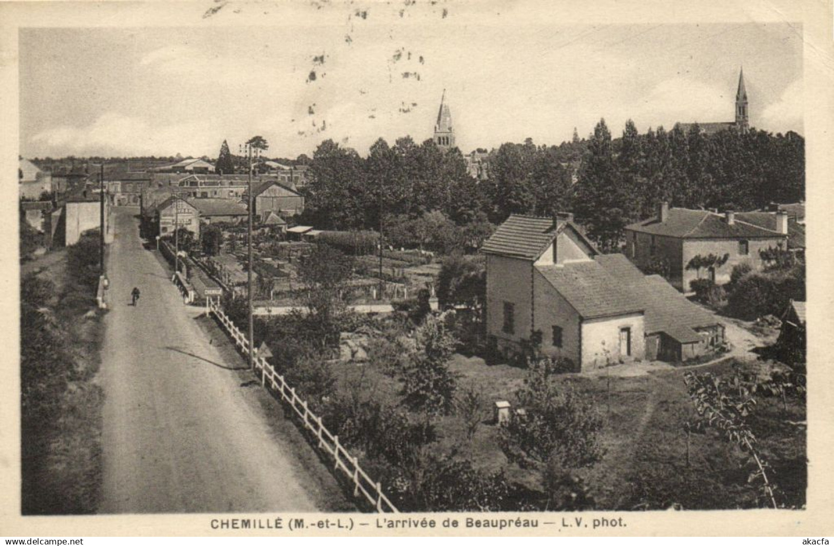 CPA CHEMILLE - L'arrivée de BEAUPREAU (171431)