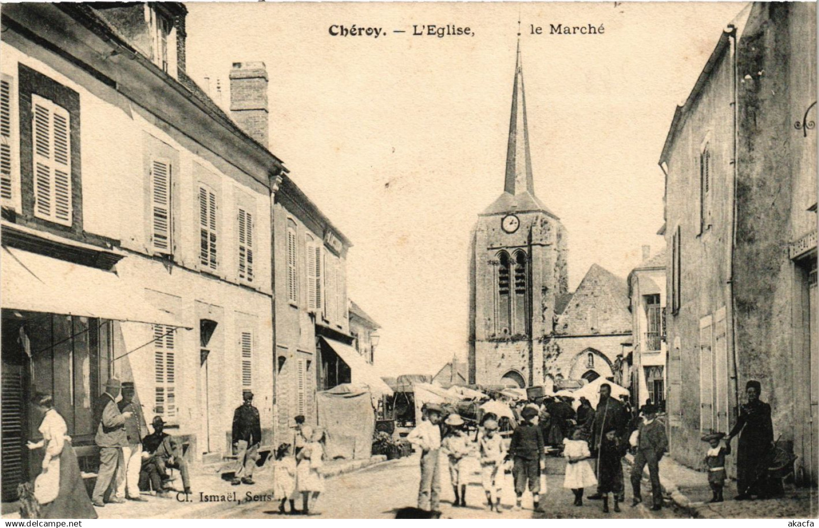 CPA CHEROY - L'Église - le Marché (357720)