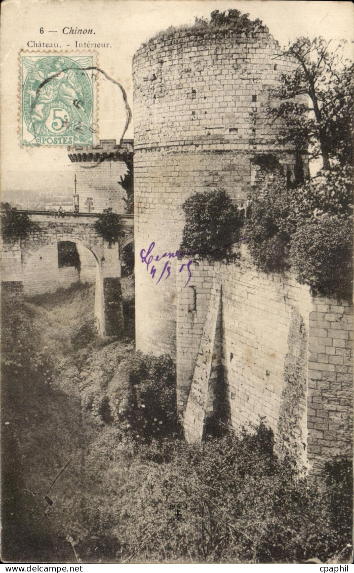 CPA Chinon Chateau Interieur
