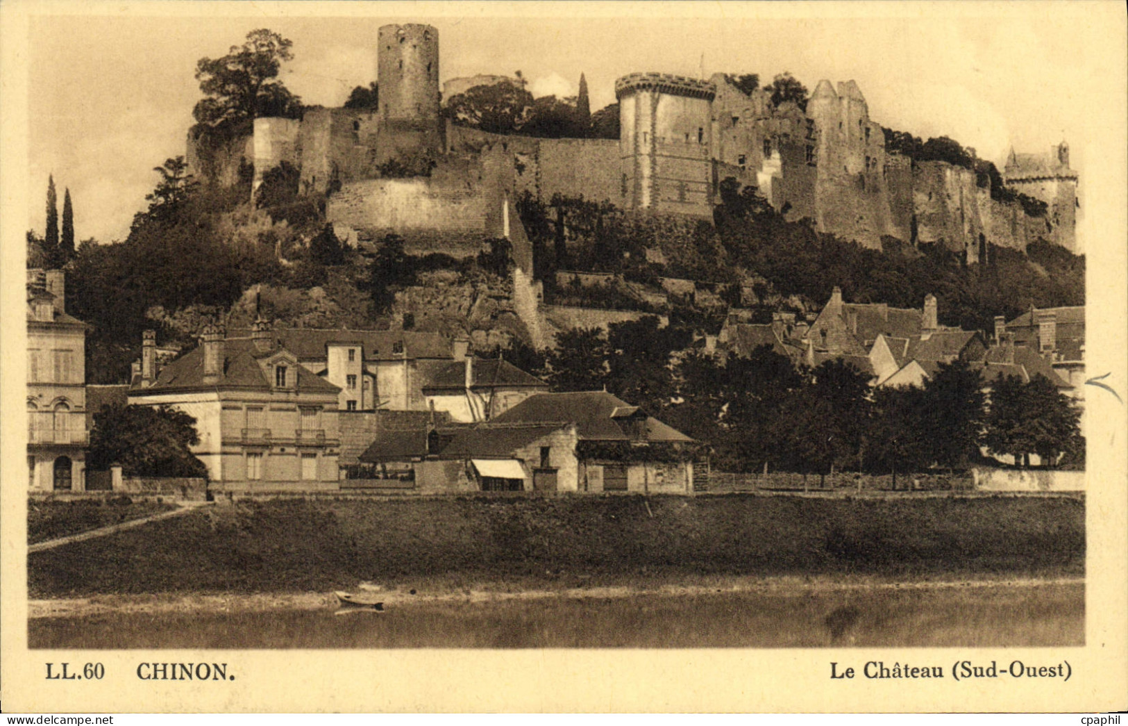 CPA Chinon Le Chateau