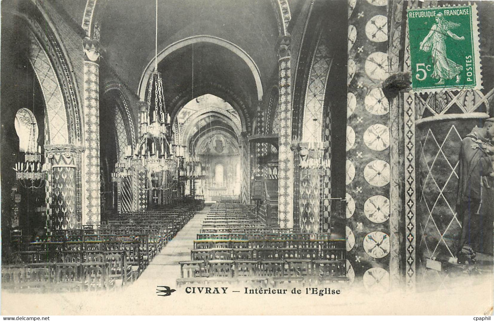 CPA Civray Interieur de l'eglise