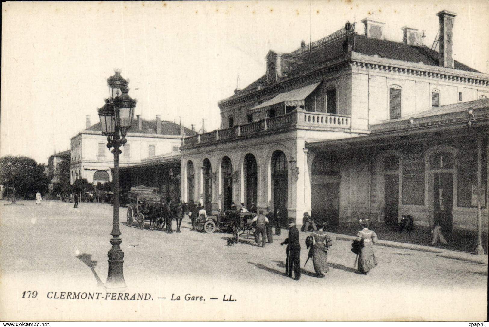 CPA Clermont Ferrand La Gare