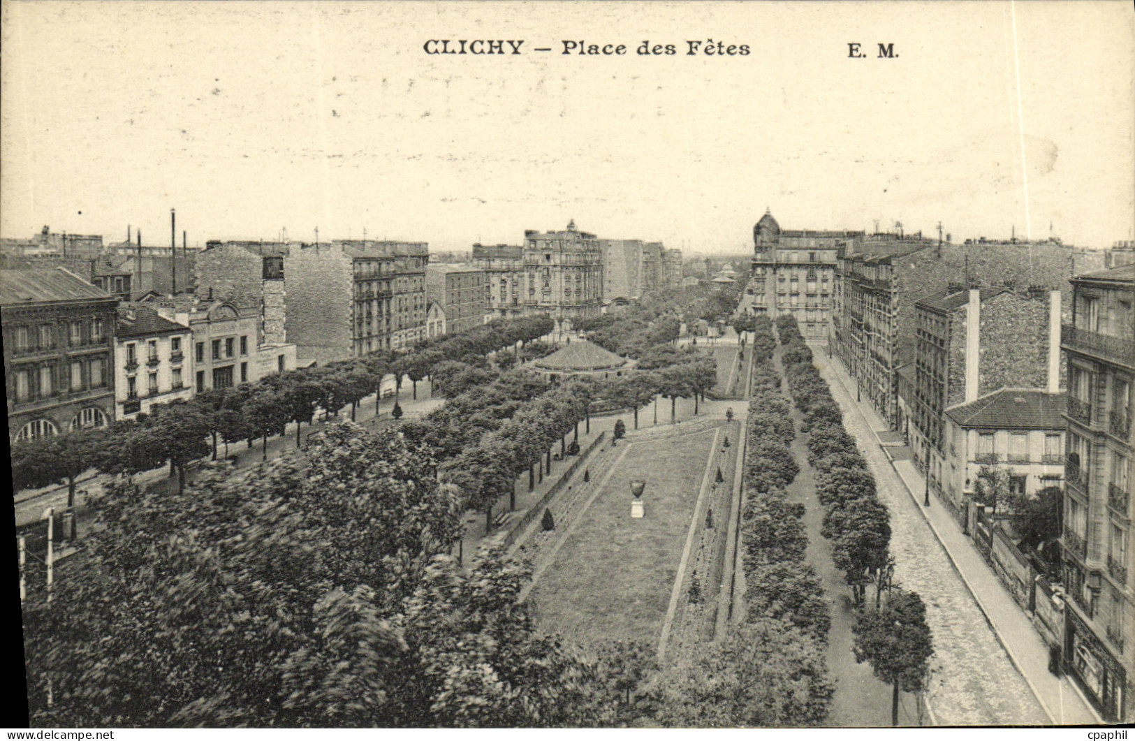CPA Clichy Place des Fetes