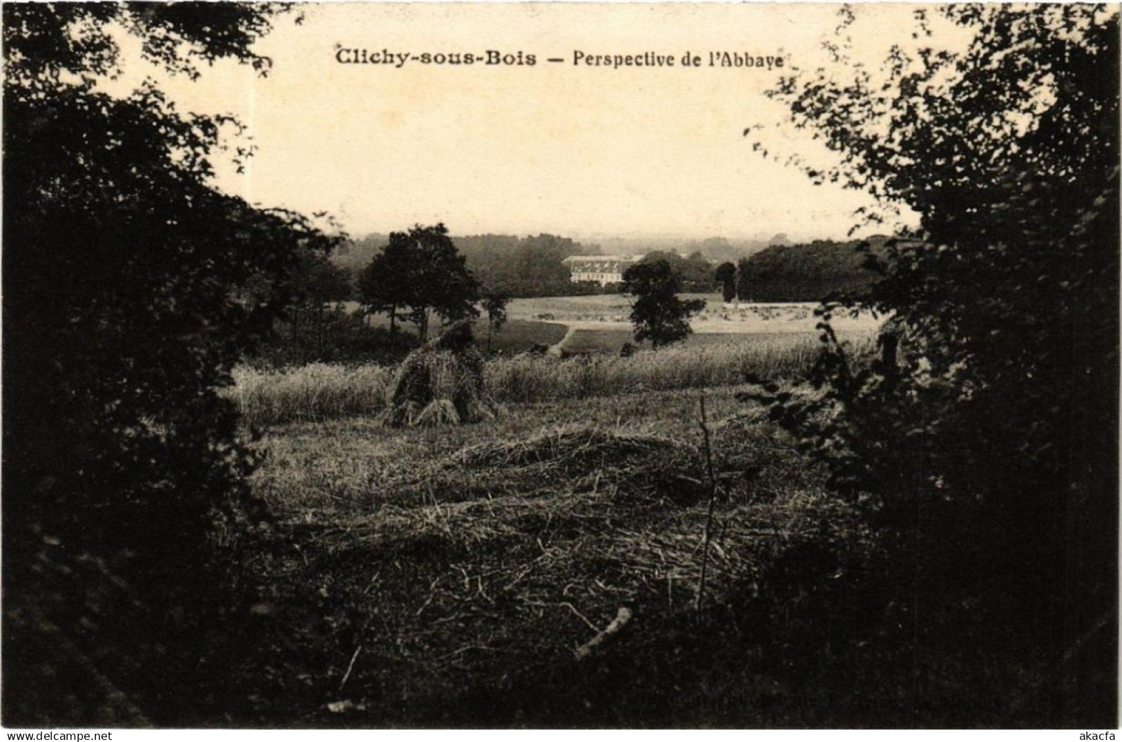 CPA CLICHY-sous-BOIS Perspective de l'Abbaye (569432)