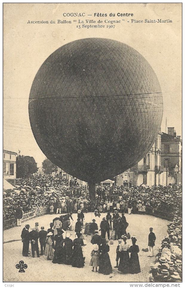 CPA Cognac fêtes du Centre Ascension du Ballon