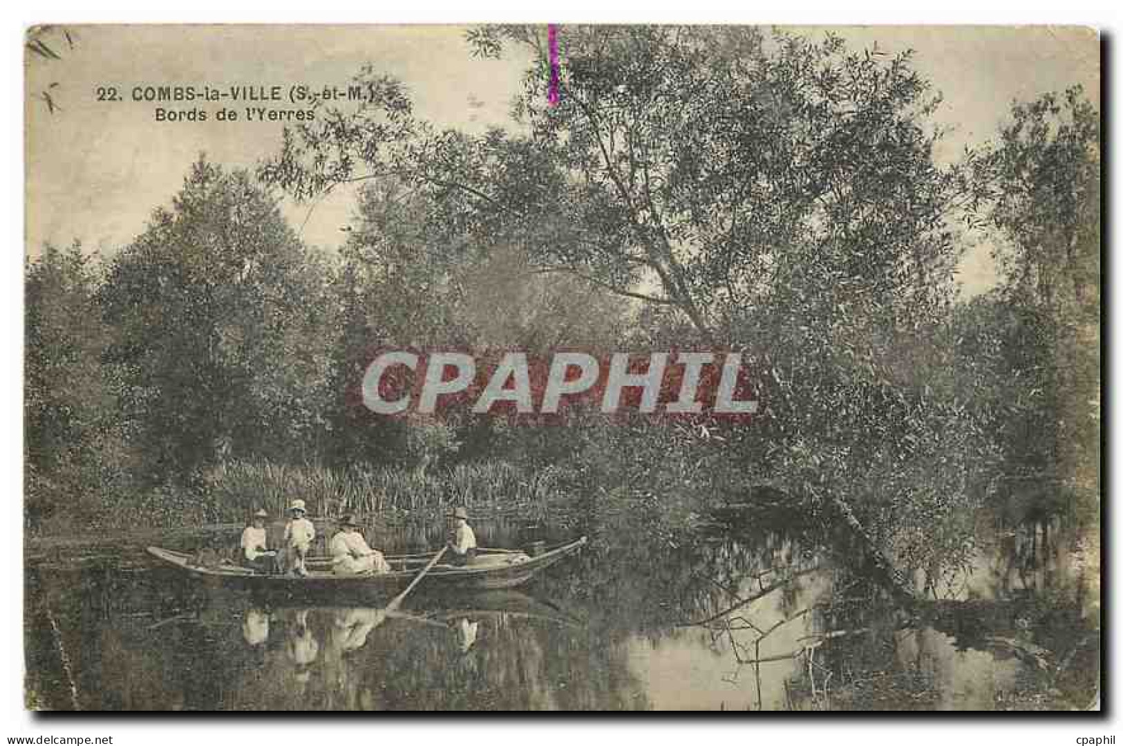 CPA Combs la Ville S et M bords de l'Yerres