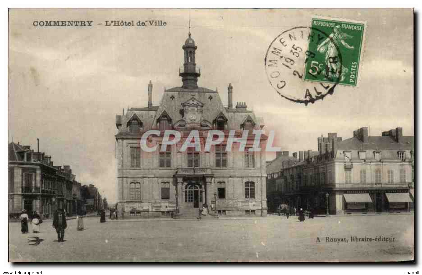 CPA Commentry L'Hotel Ville
