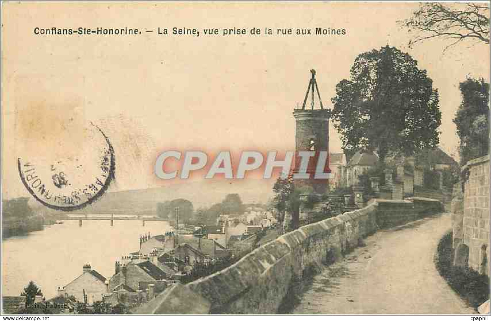 CPA Conflans Ste Honorine la Seine vue prise de la rue aux Moines