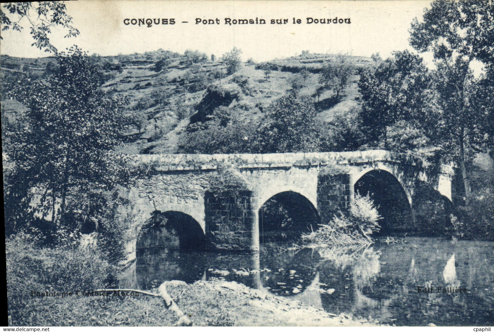 CPA Conques Pont Romain sur la dourdou