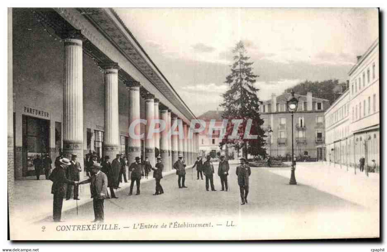 CPA Contrexeville L Entree de l Etablissement Parfumeur