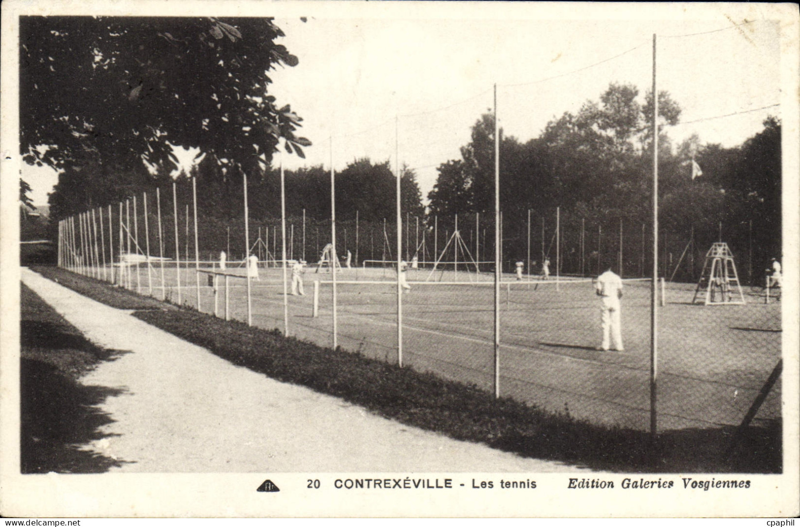 CPA Contrexeville Les tennis