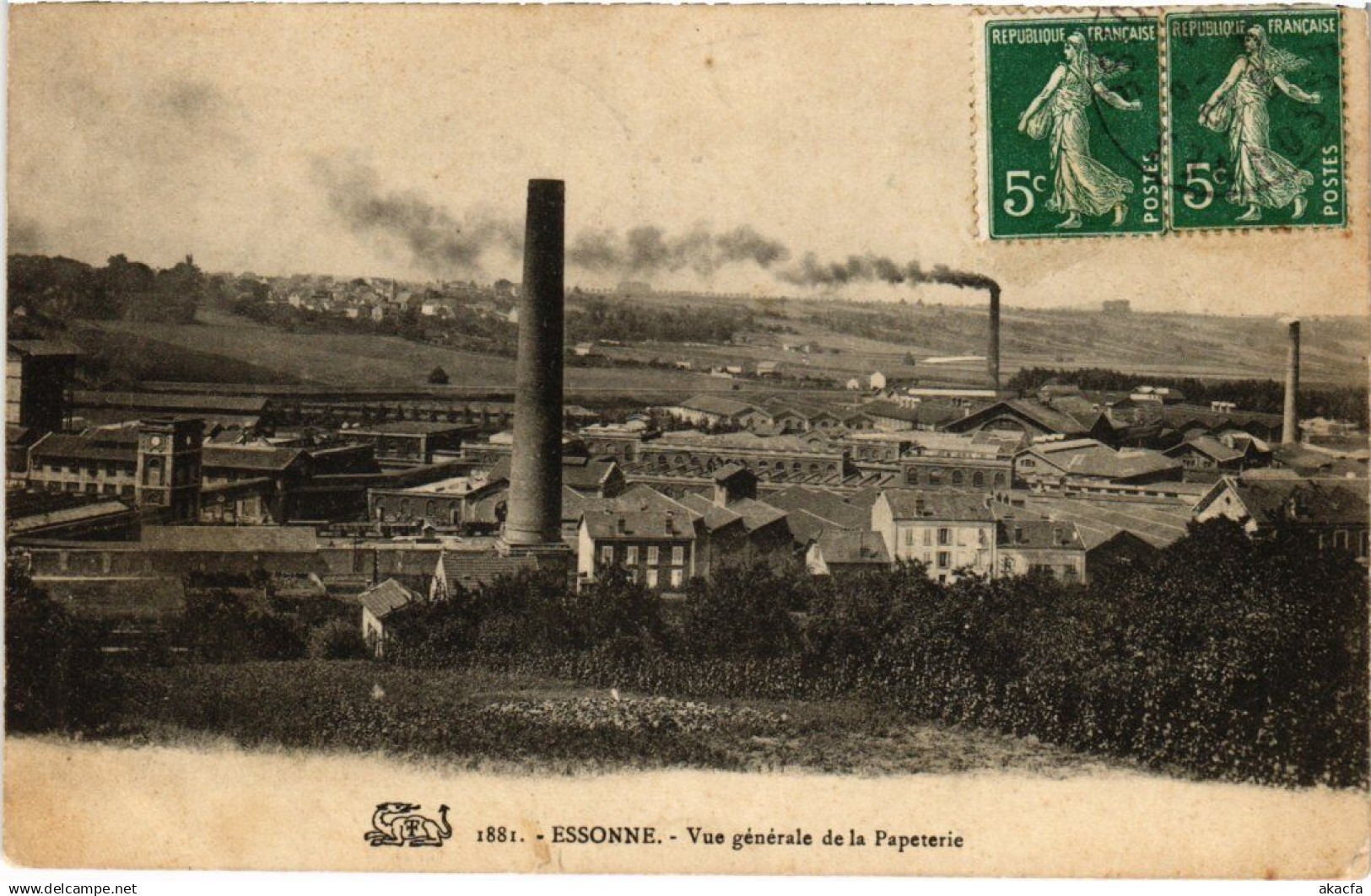 CPA Corbeil Essonnes vue generale (1361157)