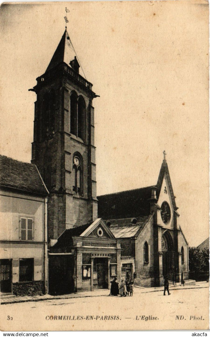 CPA CORMEILLES-en-PARISIS - L'Église (380245)