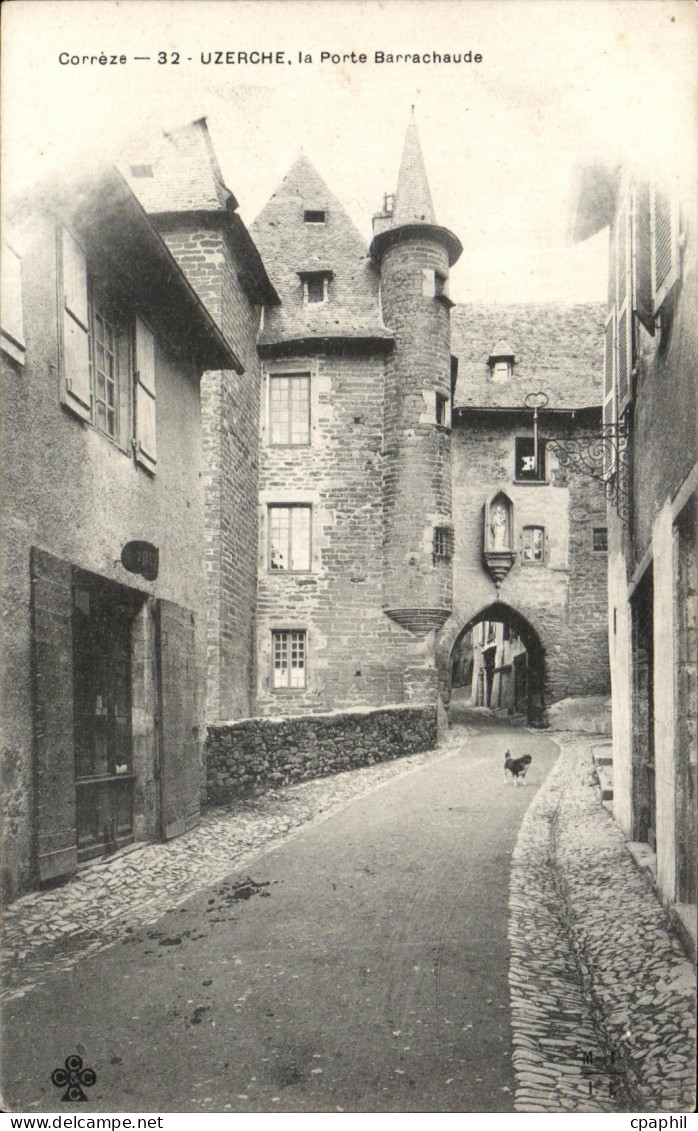 CPA Correze Uzerche la Porte Barrechaude