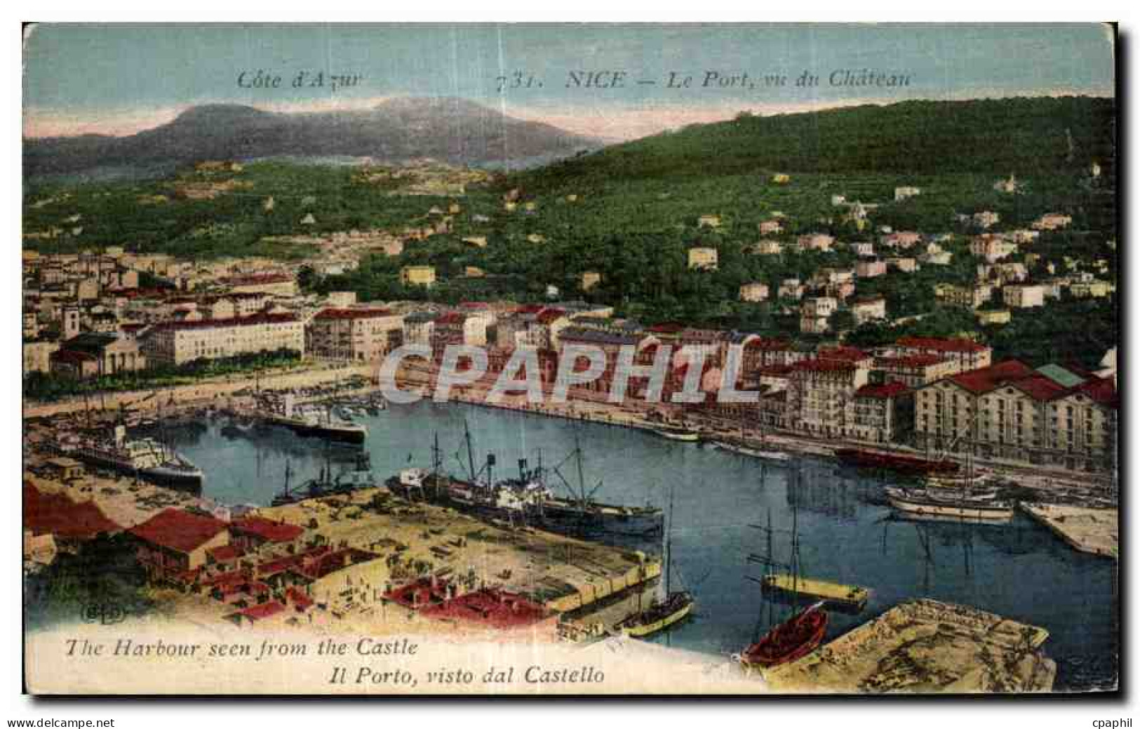 CPA Cote d Azur Nice Le Port vu du Chateau Bateaux