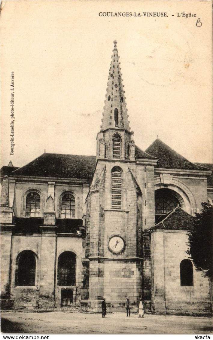 CPA COULANGES-la-VINEUSE - L'Église (658347)