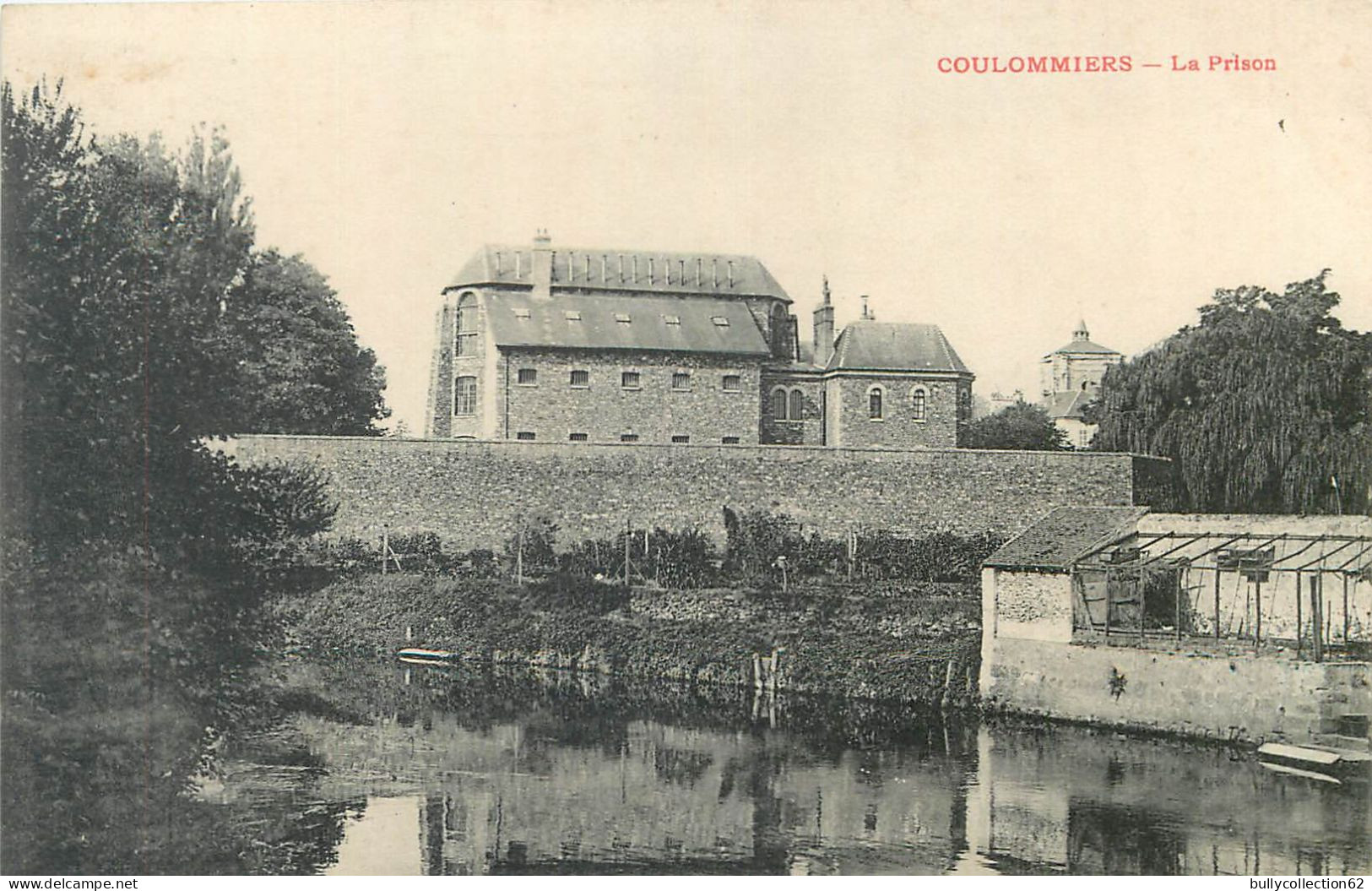 CPA Coulommiers 77/116