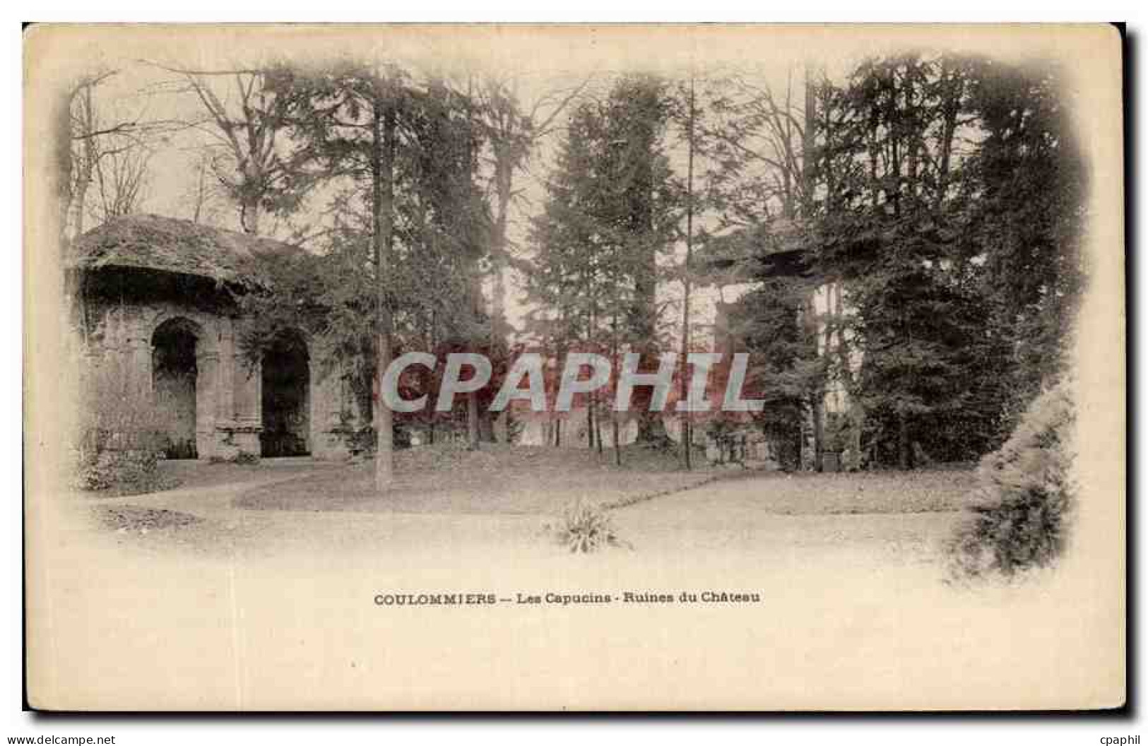 CPA Coulommiers Les Capucins Ruines du Chateau