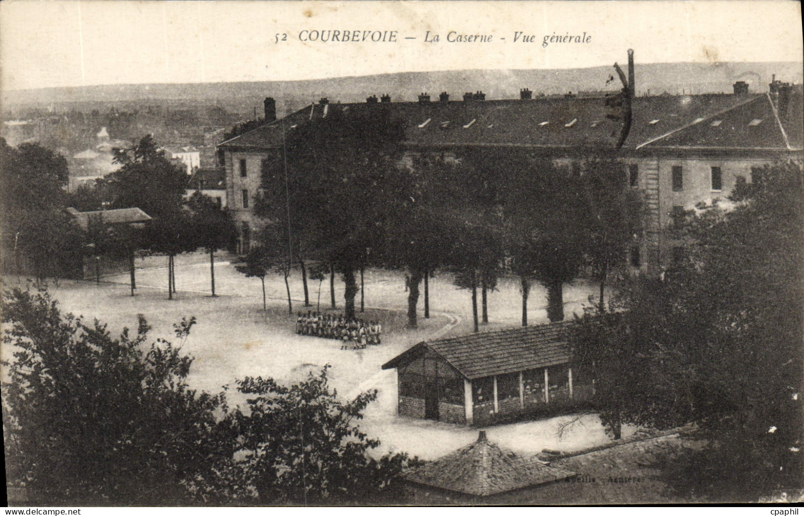 CPA Courbevoie Le Caserne Vue generale