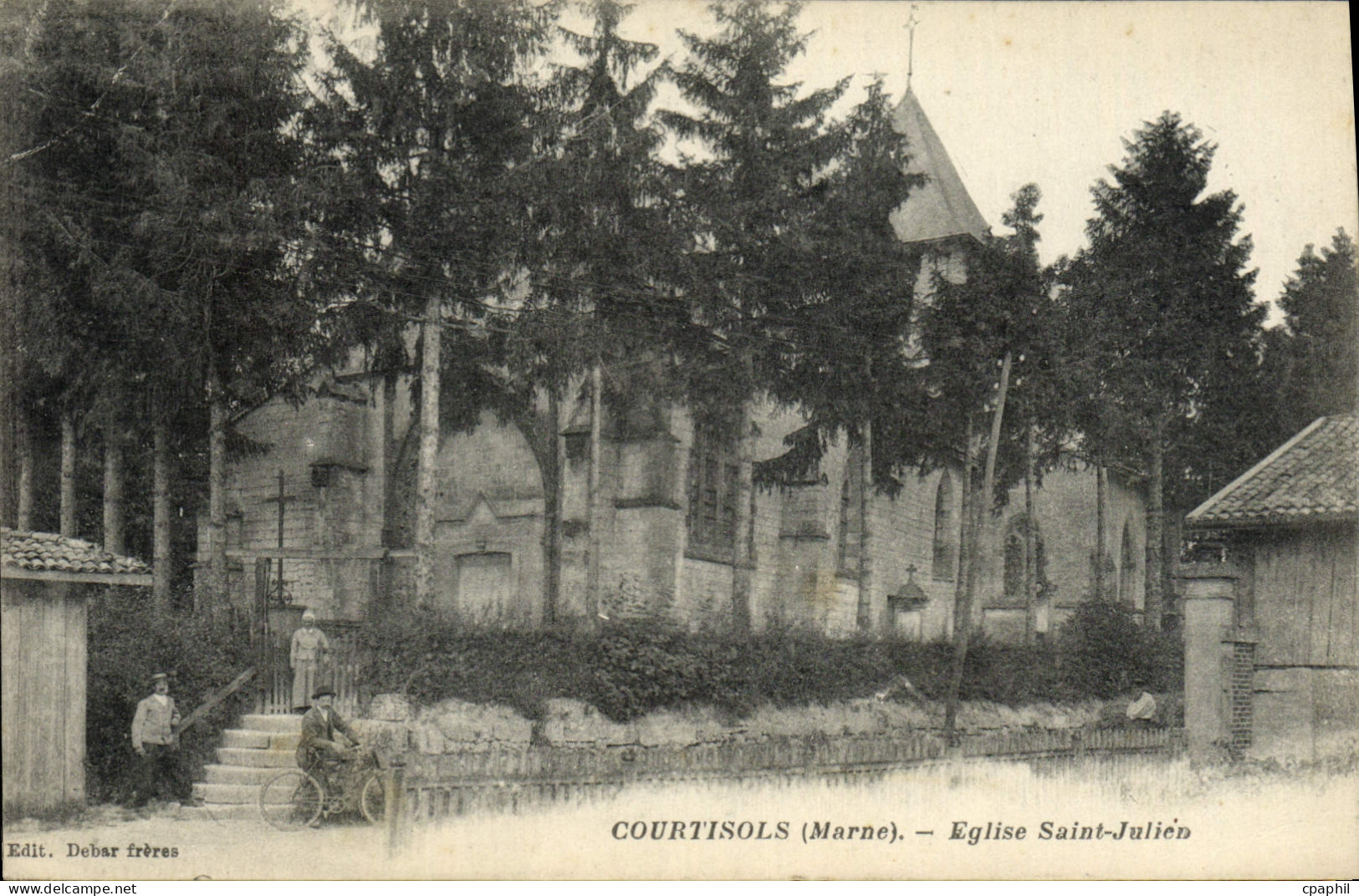 CPA Courtisols Eglise Saint Julien