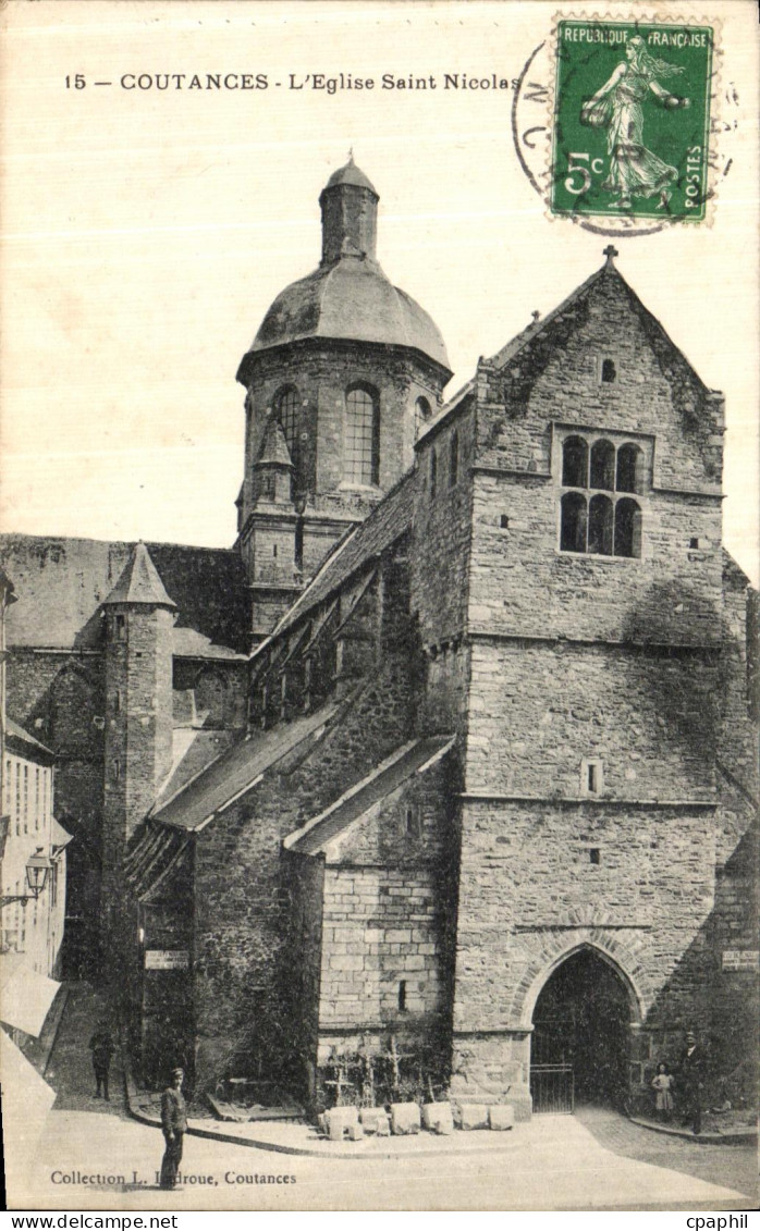 CPA Coutances L Eglise Saint Nicolas