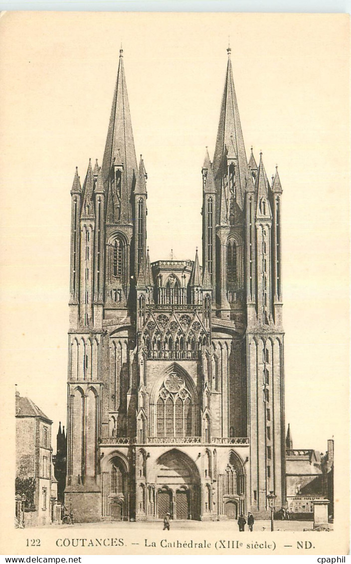 CPA Coutances La Cathedrale