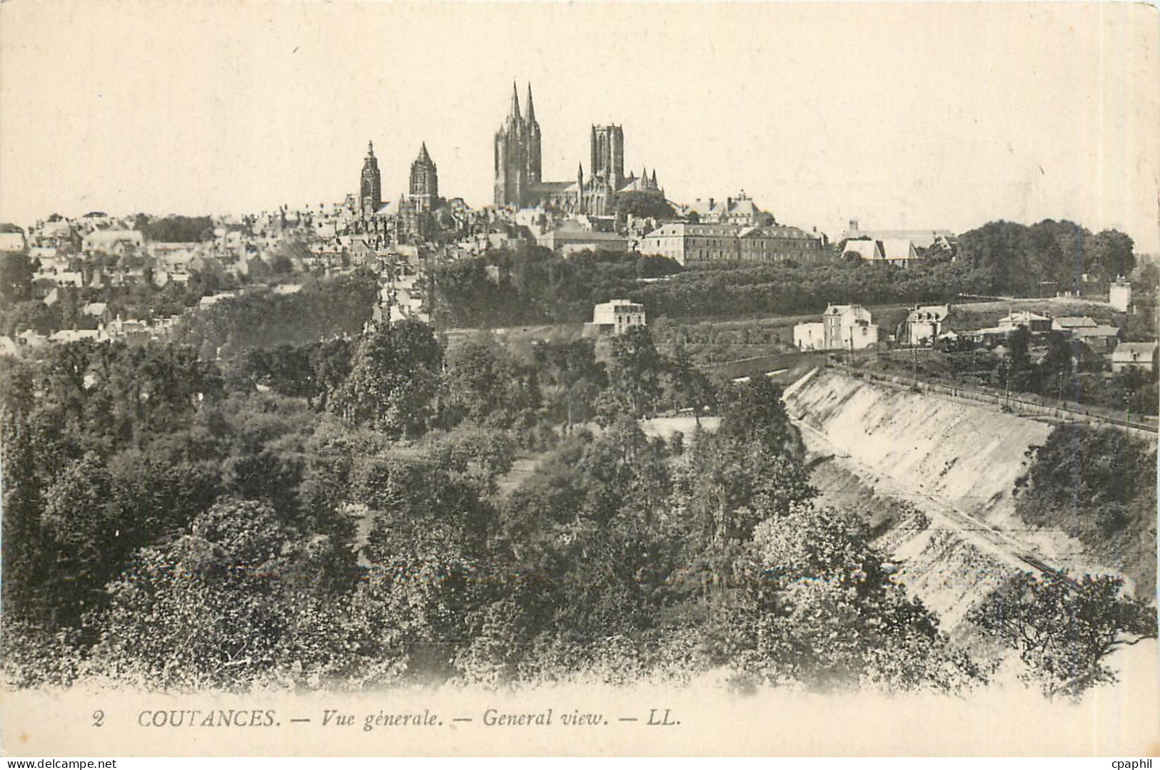 CPA Coutances Vue generale