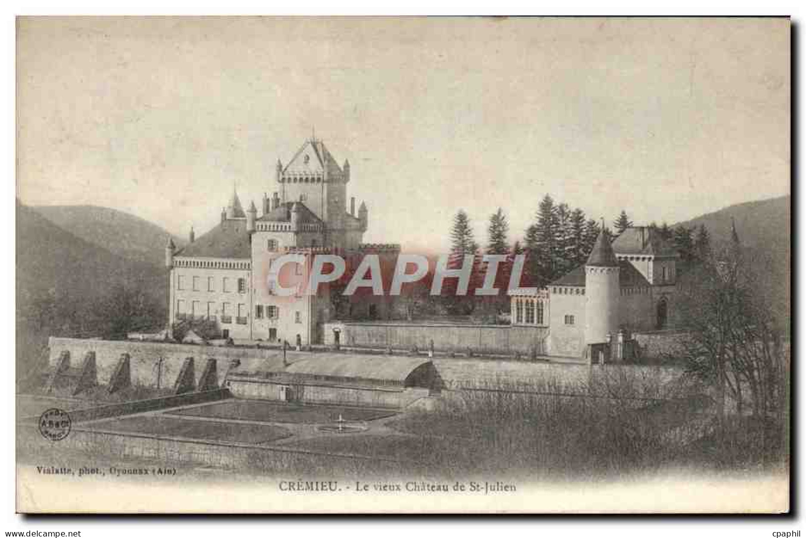 CPA Cremieu Le Vieux Chateau De St Julien