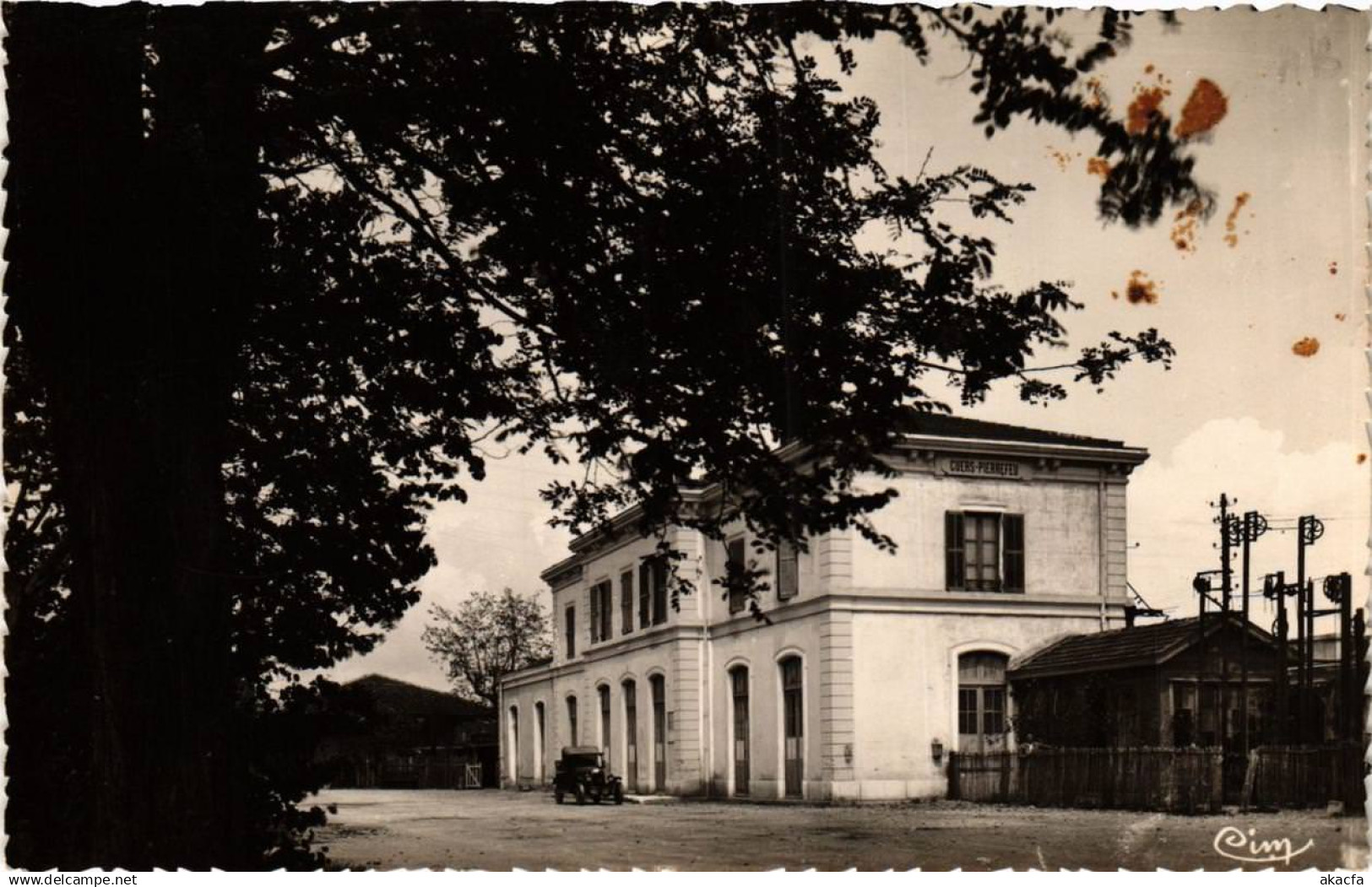 CPA CUERS La Gare (613989)