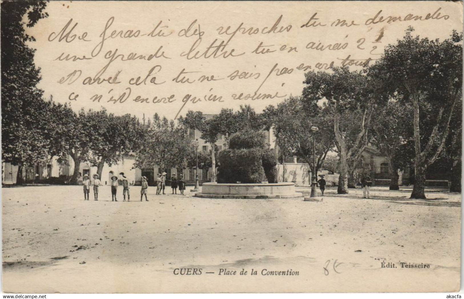 CPA CUERS Place de la Convention (1111761)