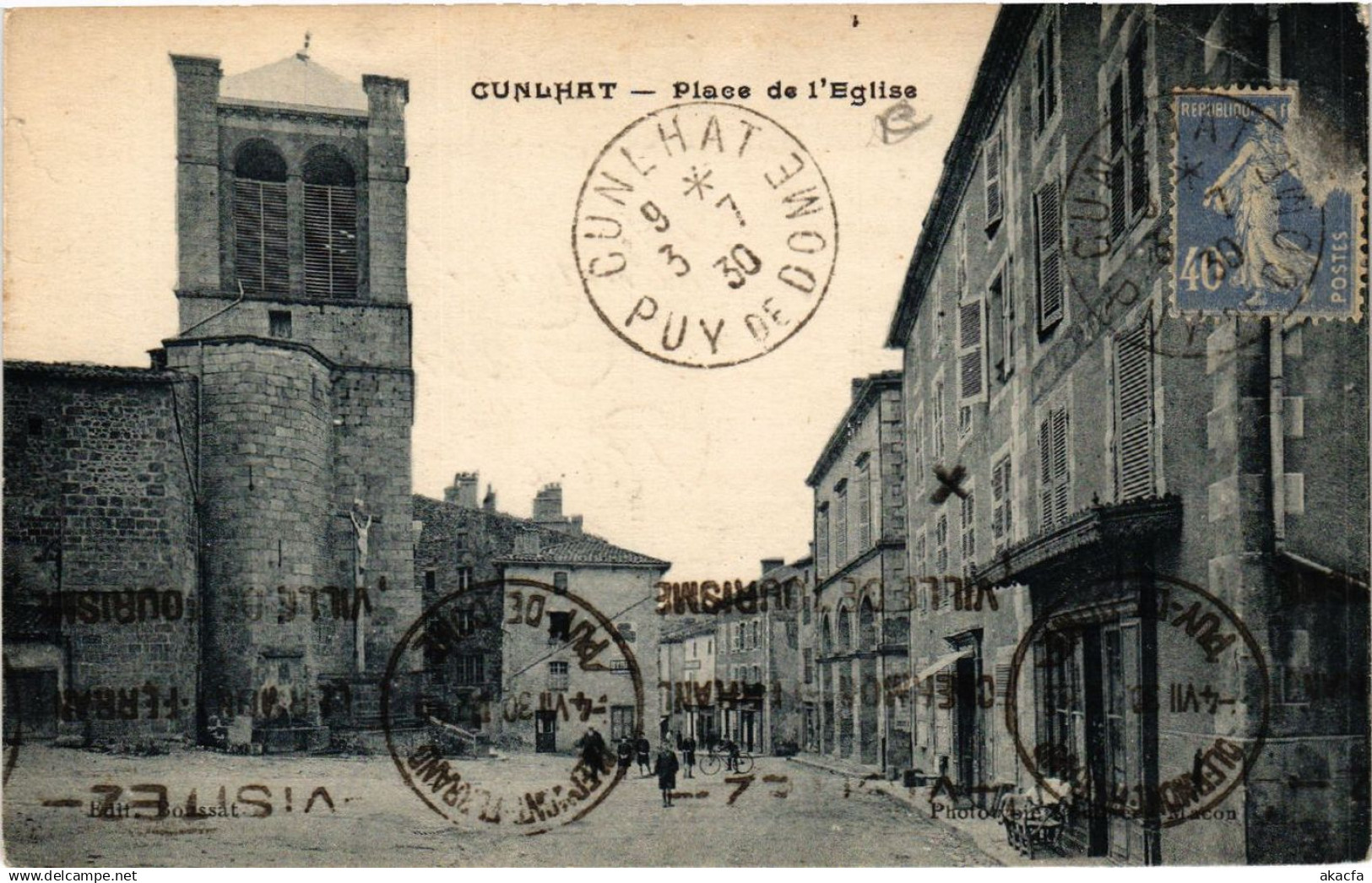 CPA CUNLHAT Place de l'Église (409918)