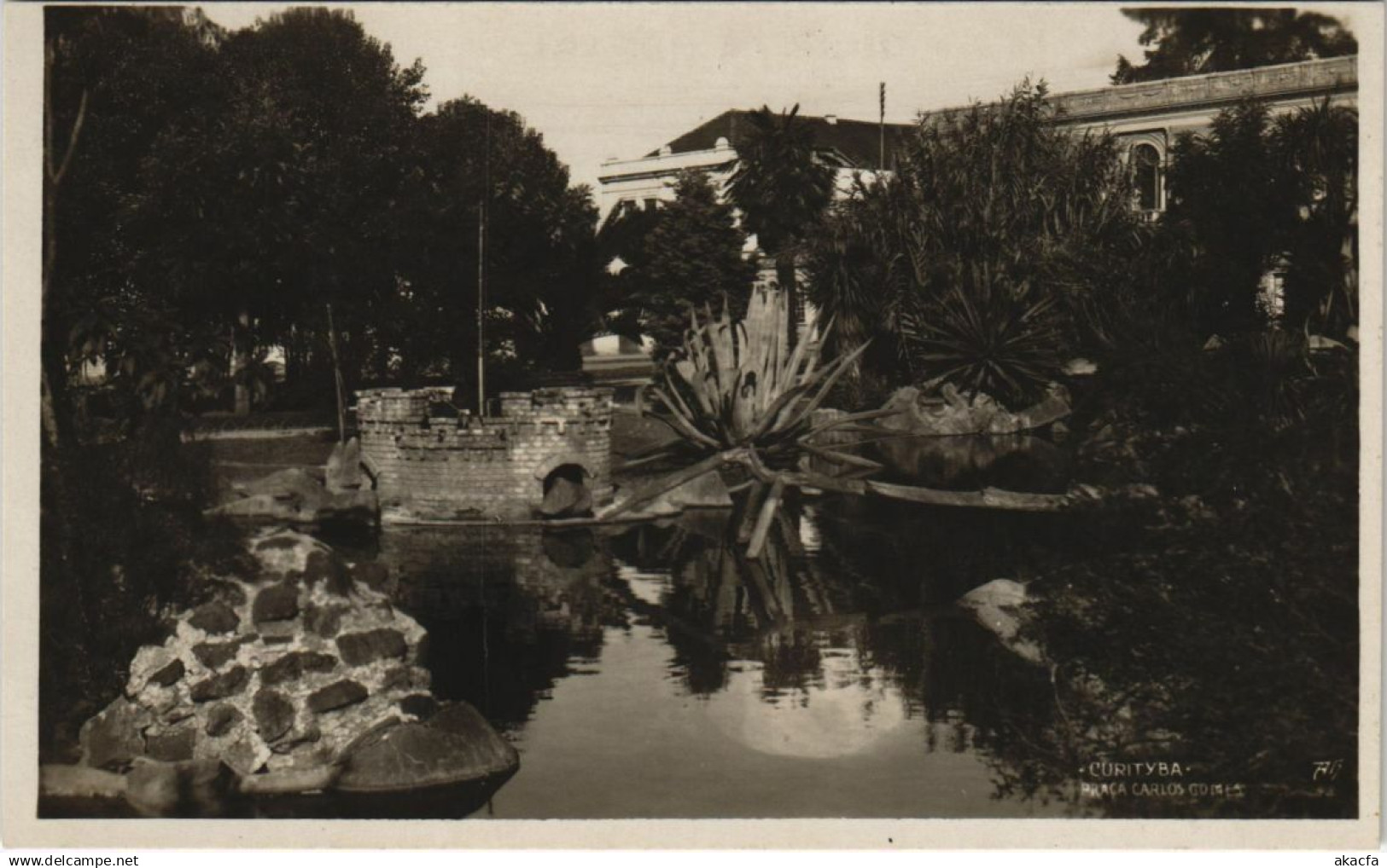 CPA Curitiba Park Scene BRAZIL (1085085)