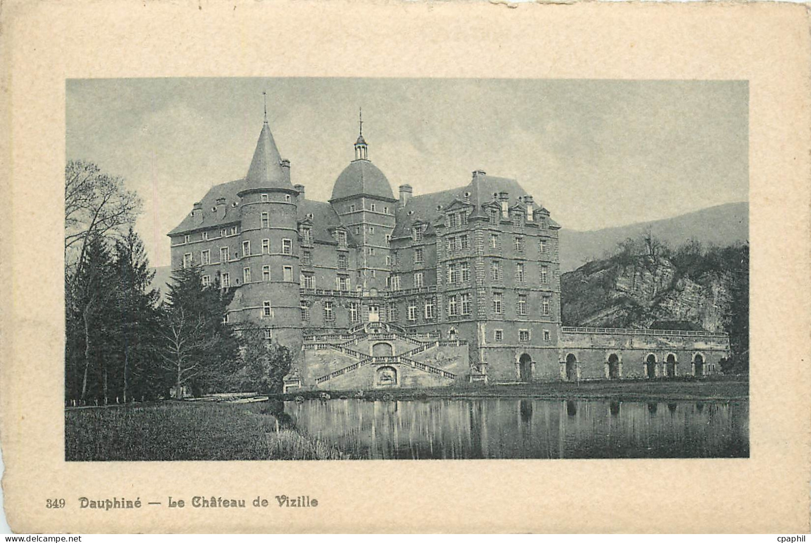 CPA Dauphine le chateau de Vizille