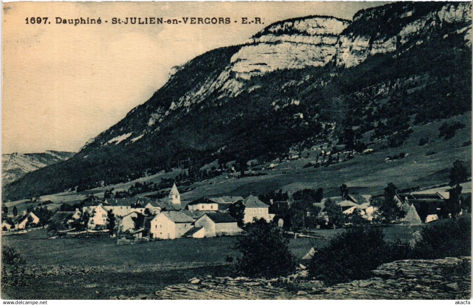 CPA Dauphiné - St-JULIEN-en-VERCORS (434086)