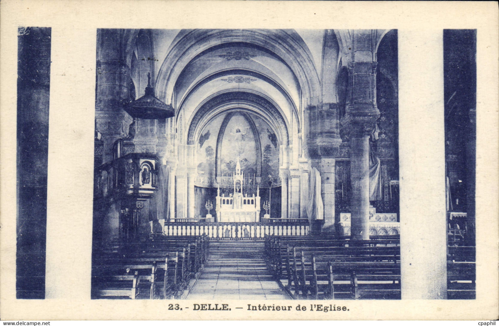 CPA Delle Interieur de l'Eglise