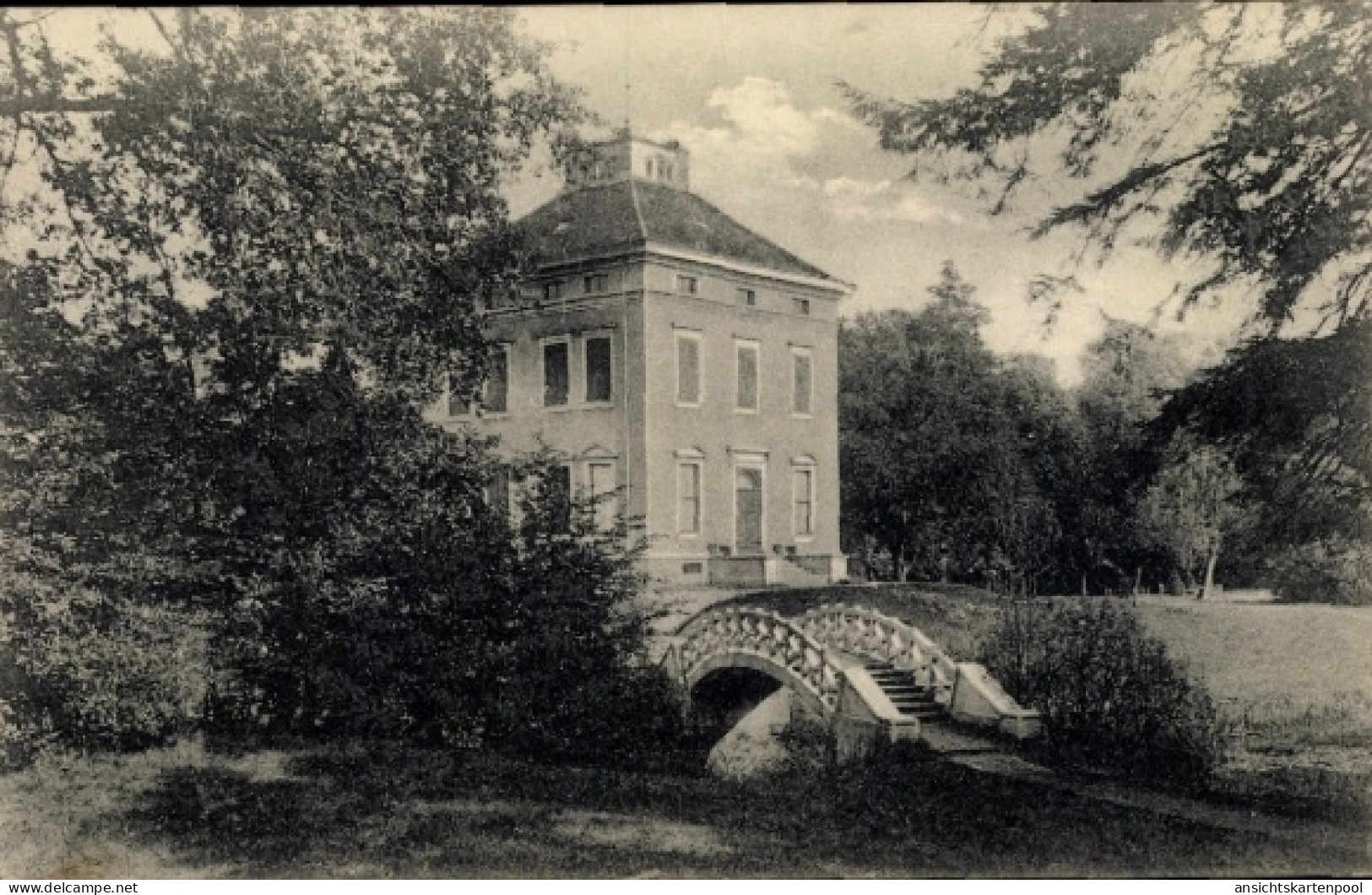 CPA Dessau in Saxe Anhalt, Schloss im Luisium