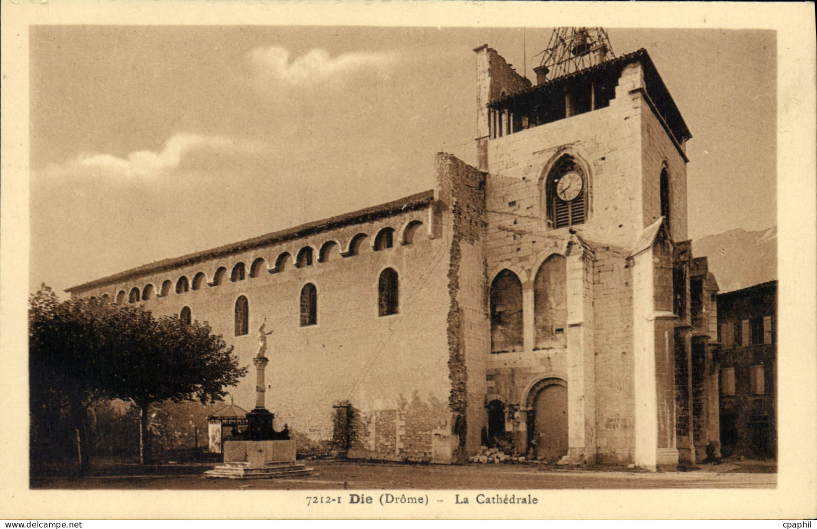 CPA Die La Cathedrale