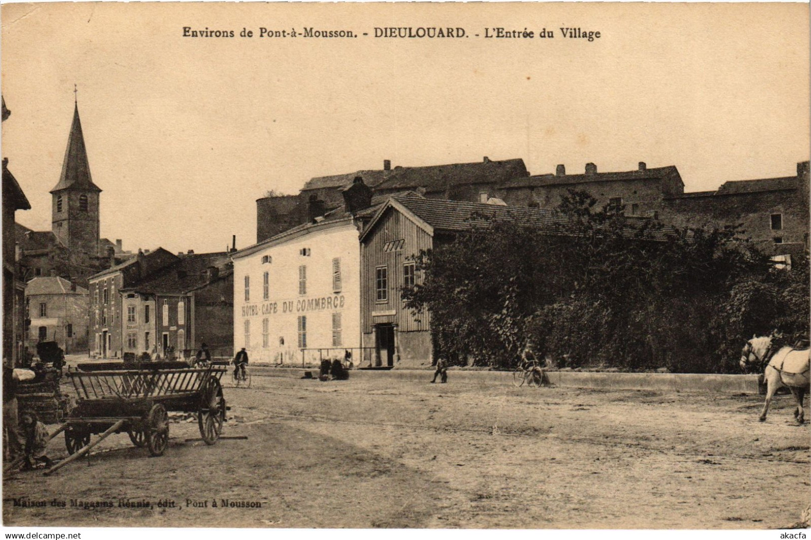 CPA Dieulouard entree du village (1466386)