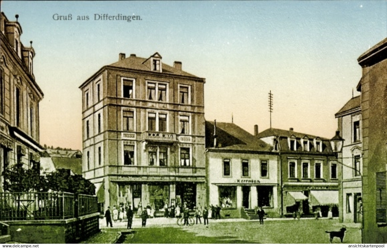 CPA Differdange Differdingen Luxembourg, Straßenansicht, Geschäfte