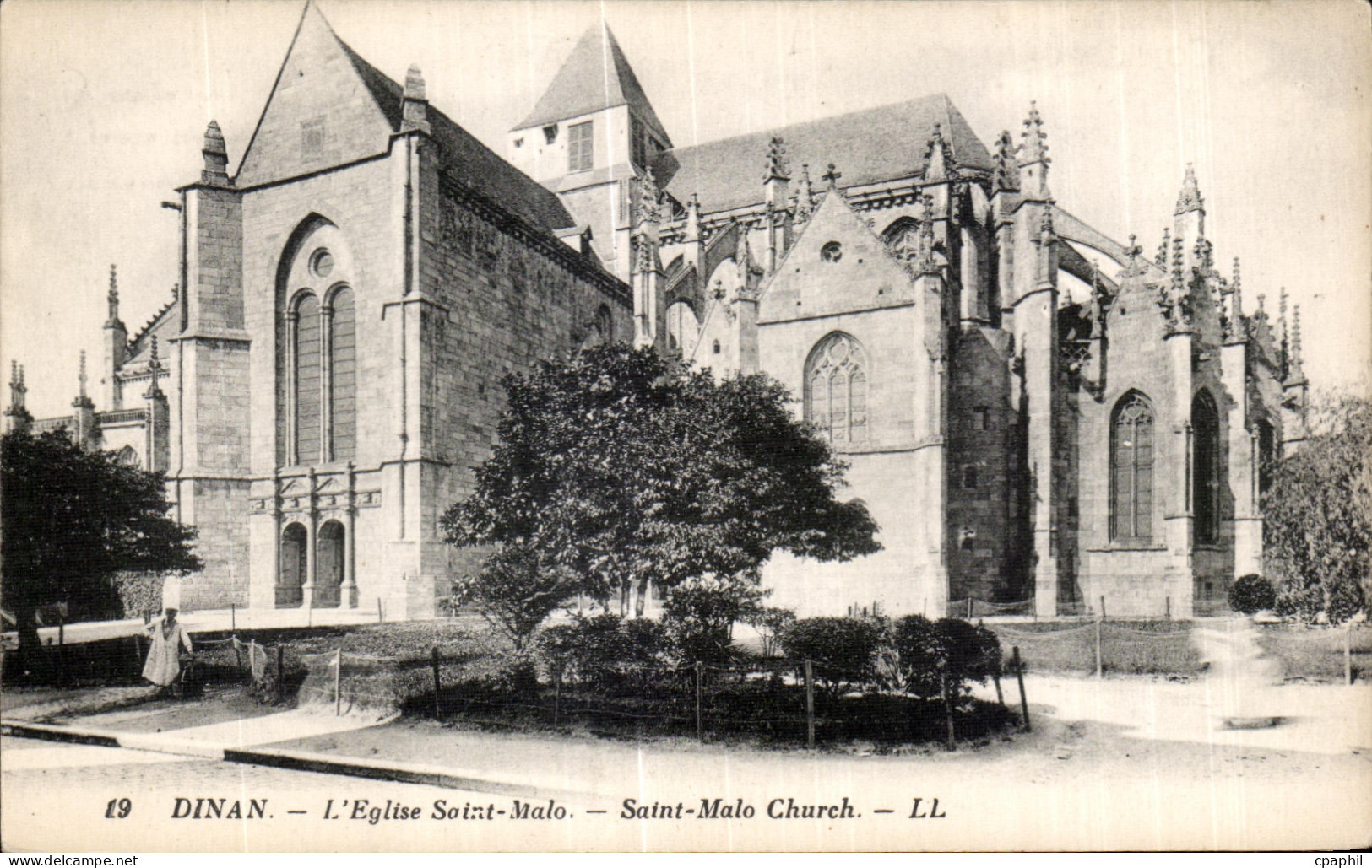 CPA Dinan L eglise Saint Malo Saint Malo Church