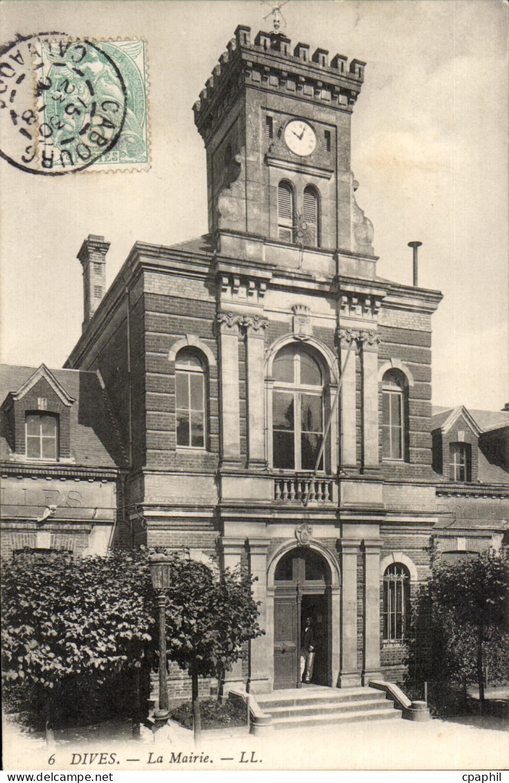 CPA Dives La Mairie