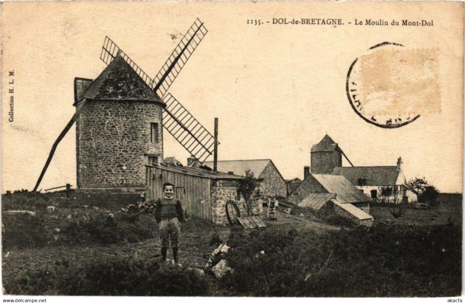 CPA DOL-de-BRETAGNE - Le Moulin du Mont-Dol (226963)