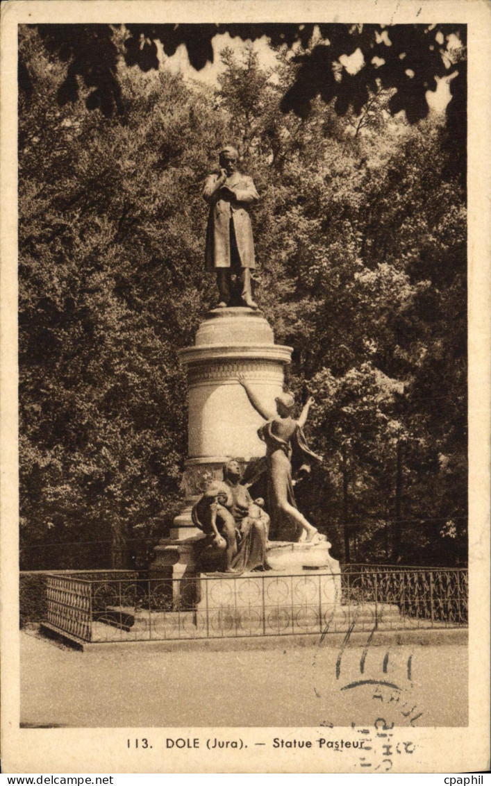 CPA Dole Statue Pasteur
