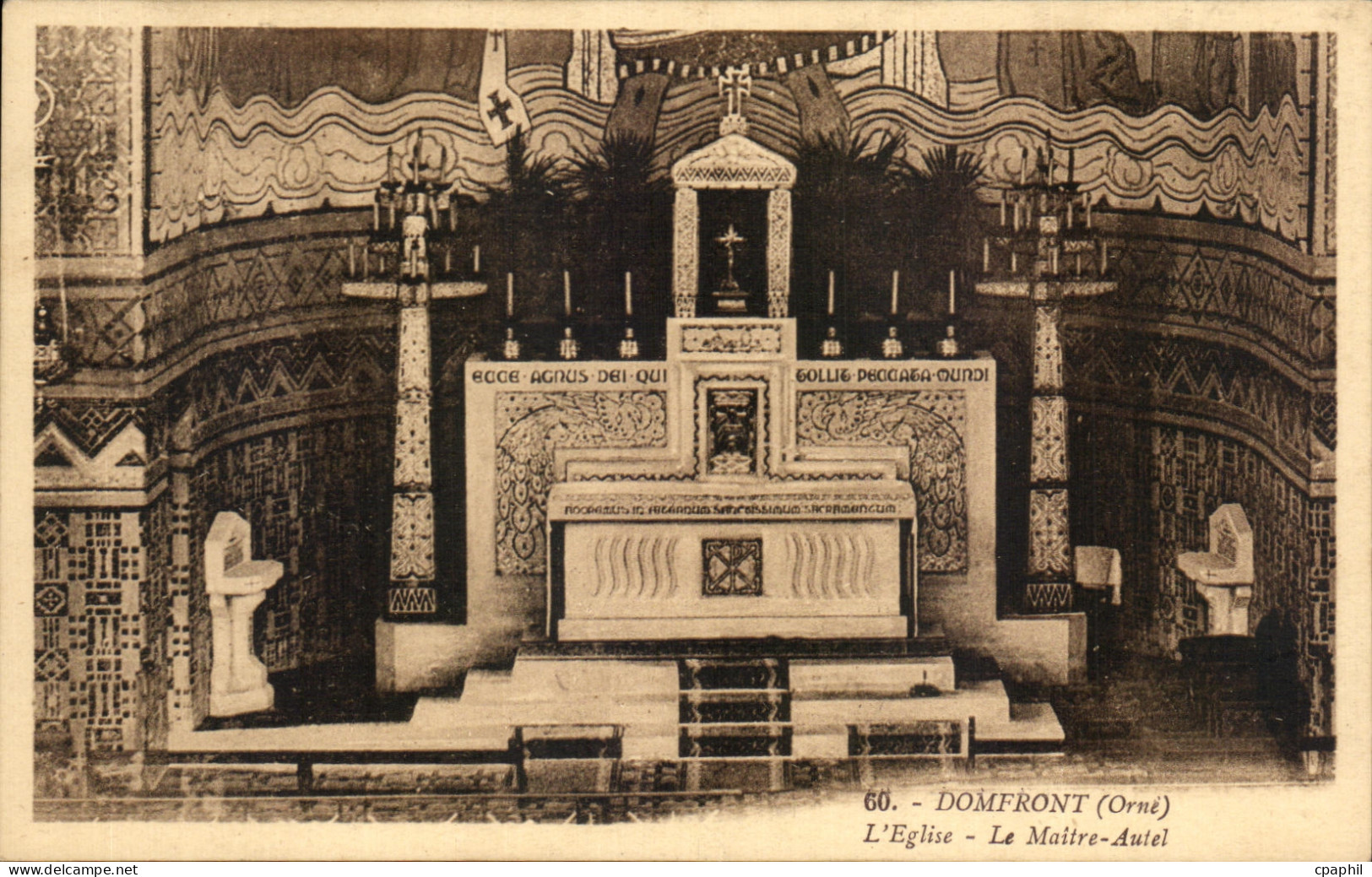 CPA Domfront L'Eglise Le Maitre Autel