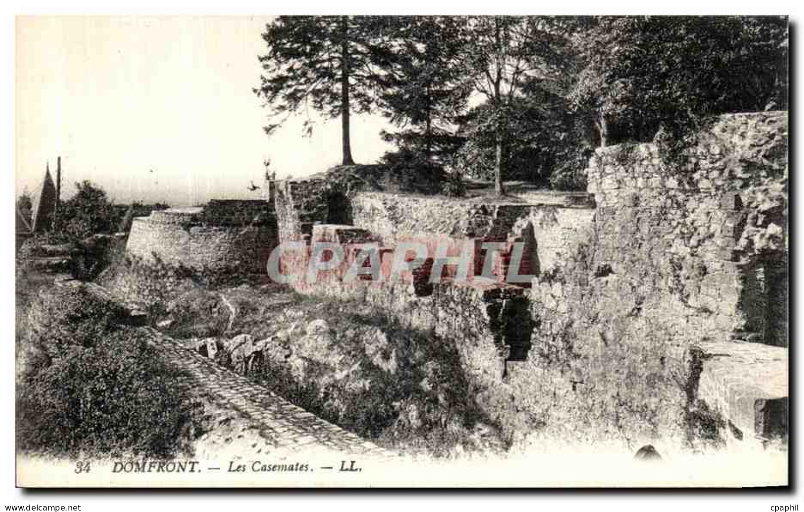 CPA Domfront Les Casemates