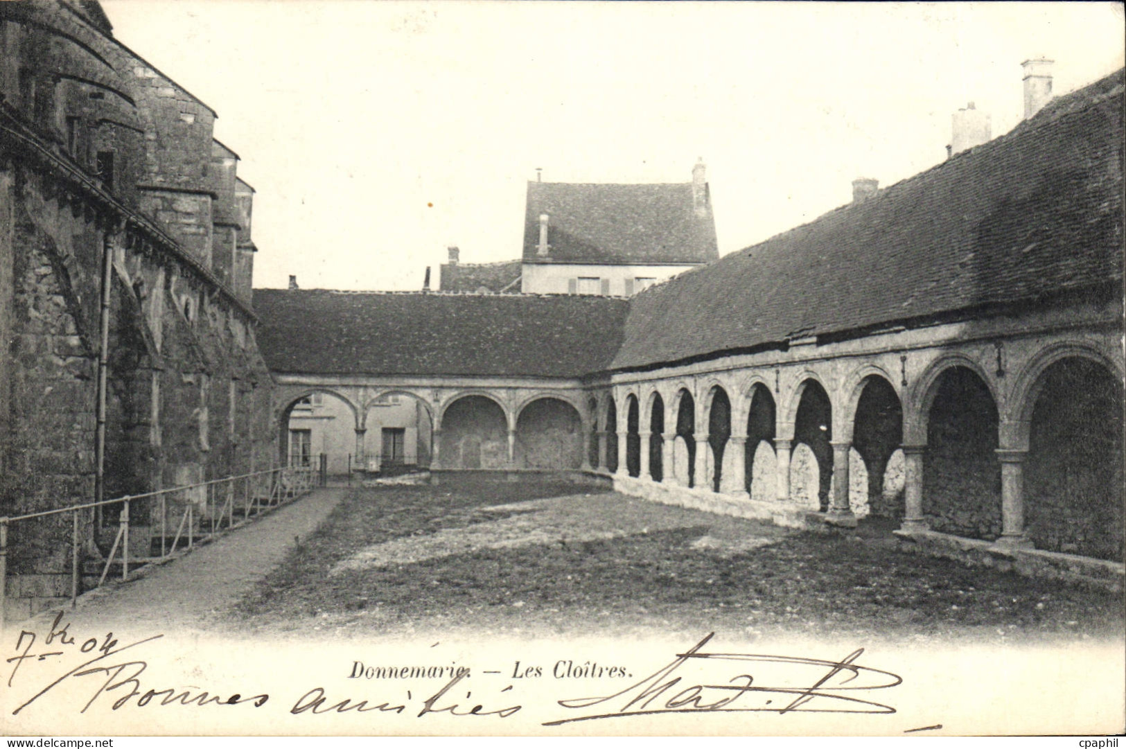 CPA Donnemarie Les Cloitres
