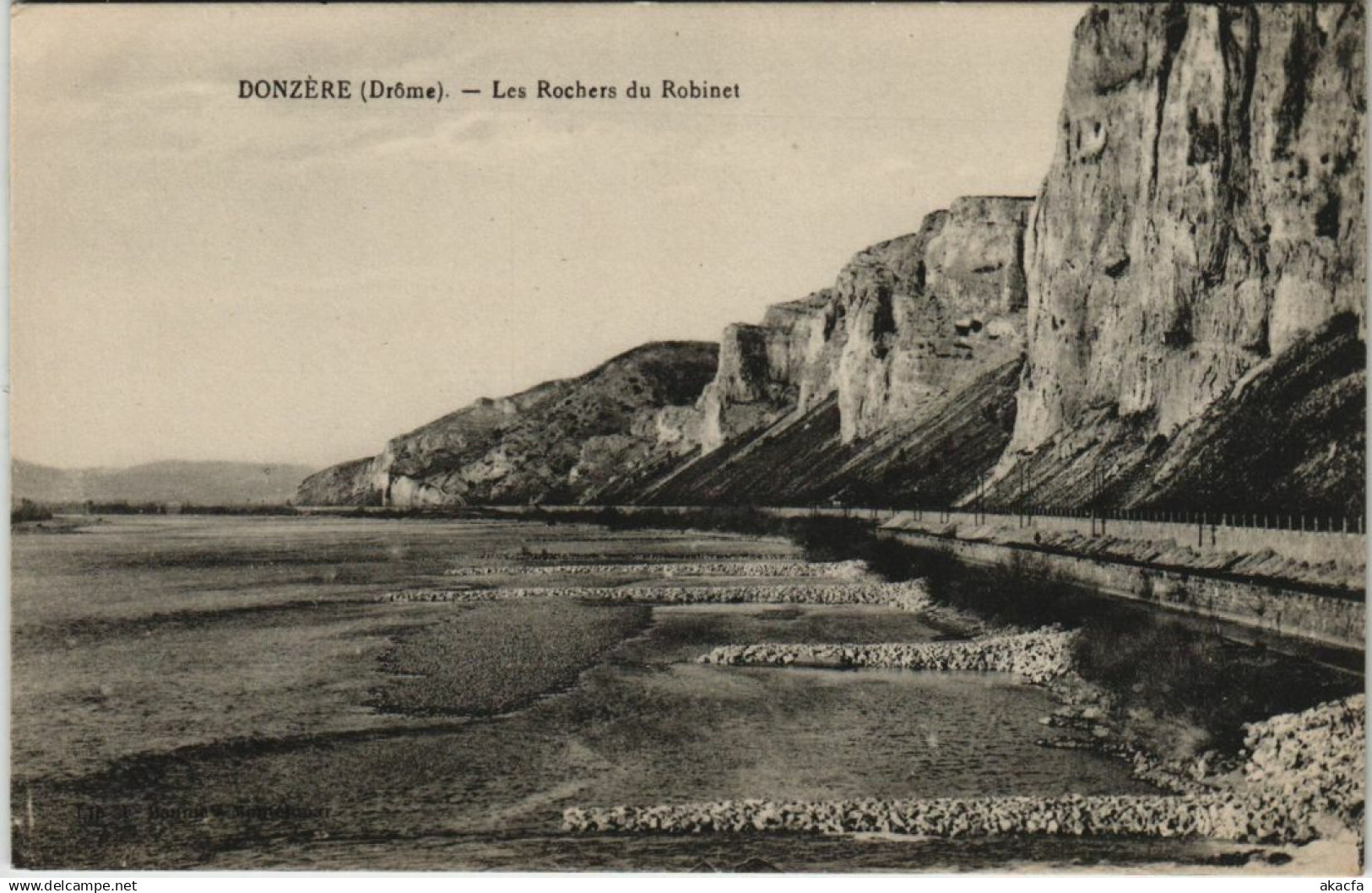 CPA Donzere Les Rochers du Robinet FRANCE (1092610)