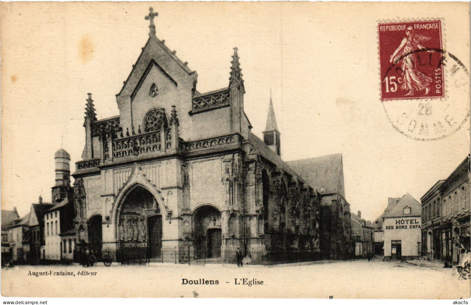 CPA Doullens eglise (1499078)