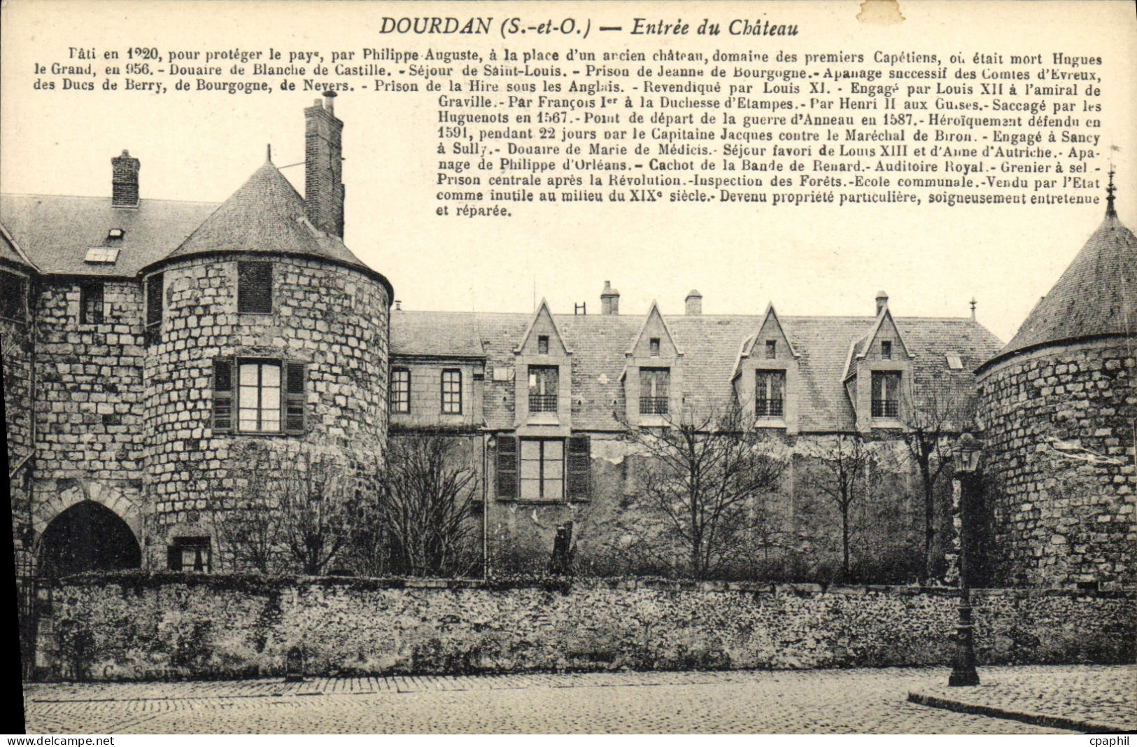 CPA Dourdan Entree du Chateau